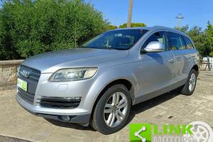 AUDI Q7 3.0 V6 TDI 233CV quattro tiptronic