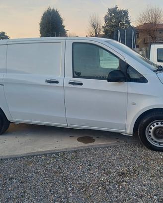 MERCEDES VITO FURGONE EURO 6