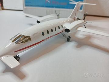 Vigili del fuoco 1:72 Piaggio p180 avanti