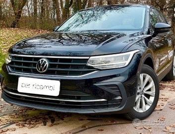 Ricambi volkswagen tiguan dal 2016/2023 num 986