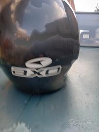 casco  per motociclisti  marca axo