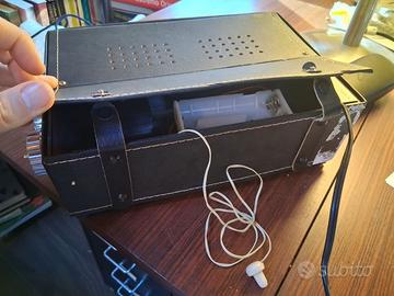 Rinatone Globemaster Radio con dettagli in cromo