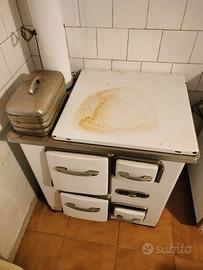 cucina a legna vintage