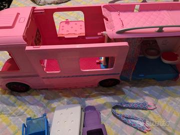 Camper di sales barbie con piscina