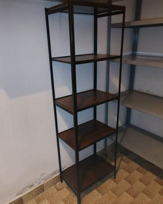 Scaffale