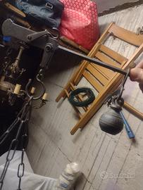 Bilancia in ferro e ottone anni 70