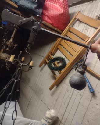 Bilancia in ferro e ottone anni 70