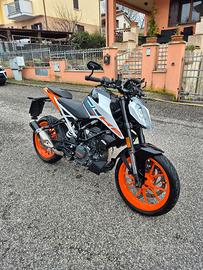KTM Duke 125 2023