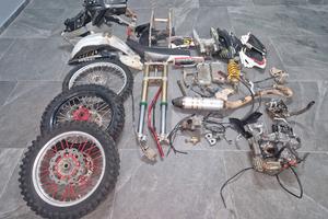 CRF 450 SCARICO FORCELLA CERCHI MOTORE SELLA MONO