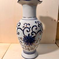 Vasso in porcellana veneziana