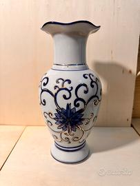 Vasso in porcellana veneziana