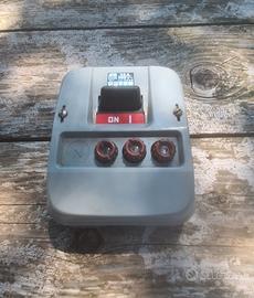 Vintage Interruttore Termico 32 a B.Ticino 
