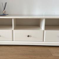 Mobile tv ikea liatorp