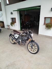 ducati scrambler 800 cafè racer