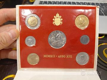 SERIE DIVISIONALE VATICANO 1991 con Argento