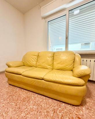 Divano vera pelle 3 posti