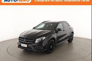 MERCEDES-BENZ GLA 200 Sport