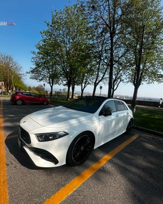 MERCEDES CLASSE A PREMIUM PLUS AMG