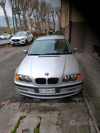 auto BMW 320 D