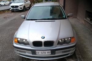 auto BMW 320 D
