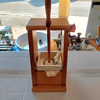 porta scopino completo in legno