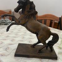 Cavallo james hunt