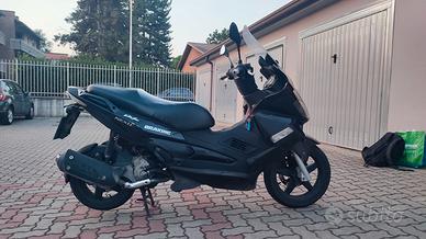 Gilera nexus 300 nero 