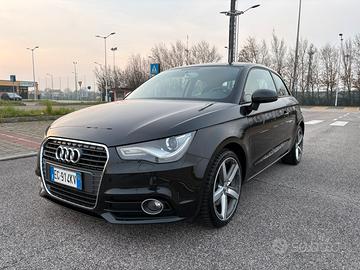 Audi A1 - Doppio treno gomme - Revisione 2028
