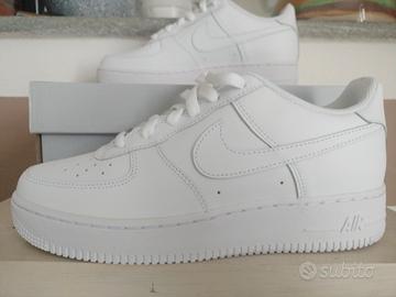 Nike Air Force 1 Nuove Taglia EU 40 7Y
