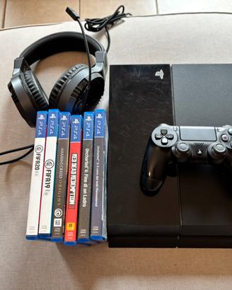 PS4 500GB + Controller + 6 Giochi + Cuffie