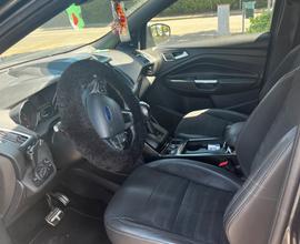 Ford kuga 2017