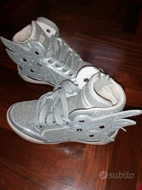 Scarpe bimba Geox con ali