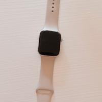 Apple Watch SE (2nd Gen) 44 mm