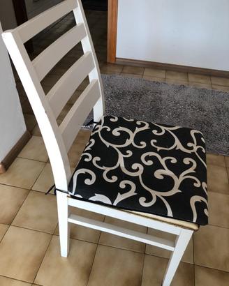 6 sedie di legno ed ecopelle