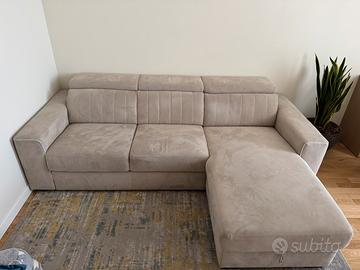 Divano letto con penisola contenitore beige