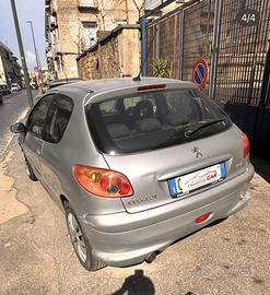 Pegeout 206