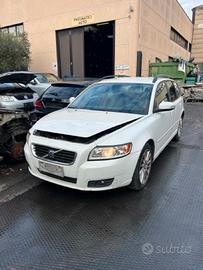 Ricambi Volvo V50 2.0 D SW Anno 2009 Codice Motore