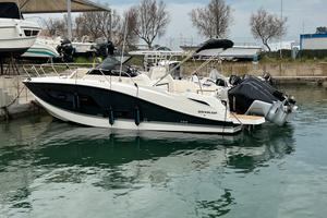 Quicksilver 875 sundeck 2x250 verado v8