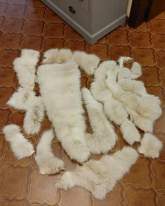 Ritagli pelliccia volpe bianca argentata