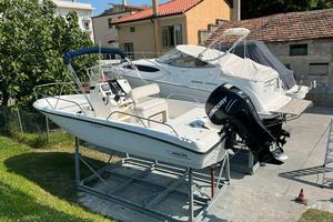 Boston Whaler 200 Dauntless-Barca Usata