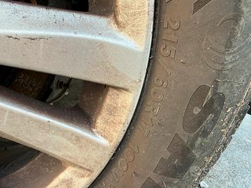 Pneumatici M+S  215/60 R17 100v dot 3124