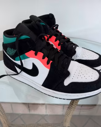 Nike Air Jordan 1 Mid