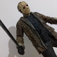 Action figures:Freddy Krueger che Jason Voorhees.