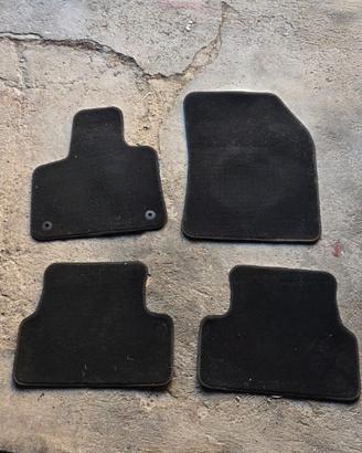 Set Tappetini moquette per peugeot 3008 pianale e