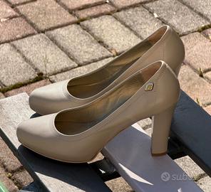 scarpe nero giardini 