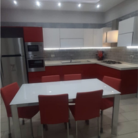 Cucina pari al nuovo