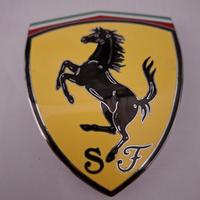 accessori Ferrari originali.