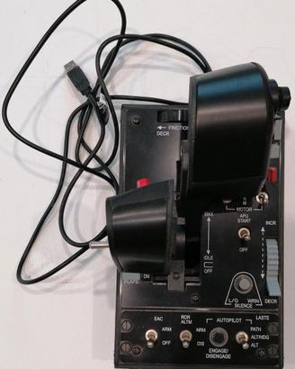 Thrustmaster HOTAS Warthog Dual Throttle PC Usato.