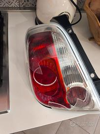 Fanale e portalampada posteriore Sx Fiat 500 