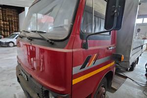 Camion Iveco 75 f 10